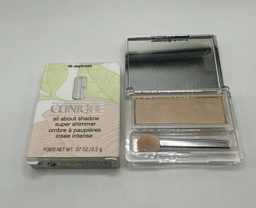 Clinique All About Shadow Sombra De Ojos Beige 2,2G