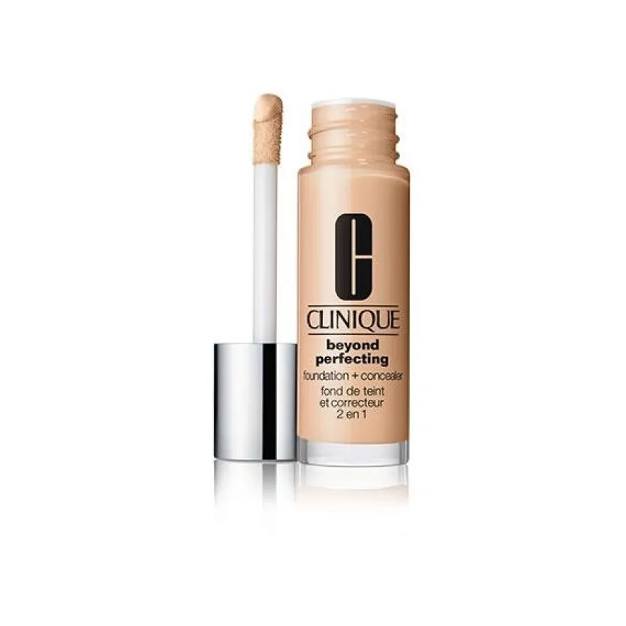 Clinique Beyond Perfecting Foundation + Concealer 30ml