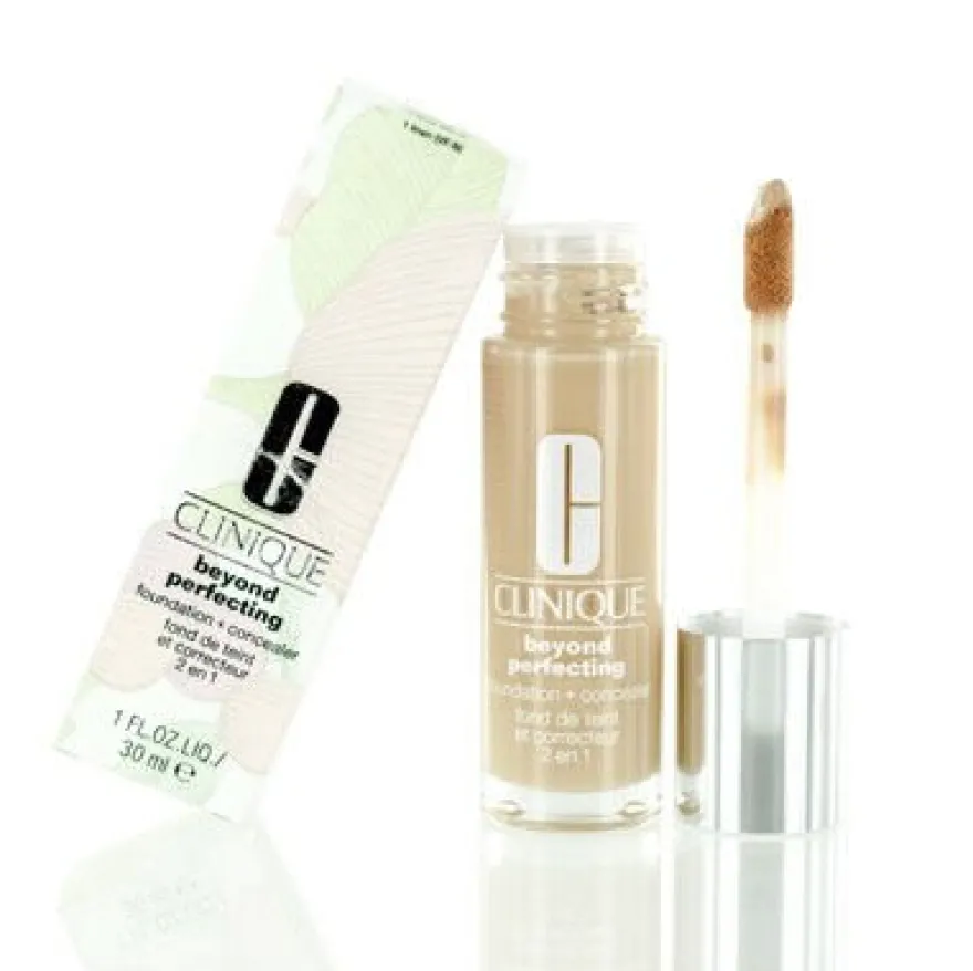 Clinique Beyond Perfecting 14-Vanilla Base + Corrector 30ml