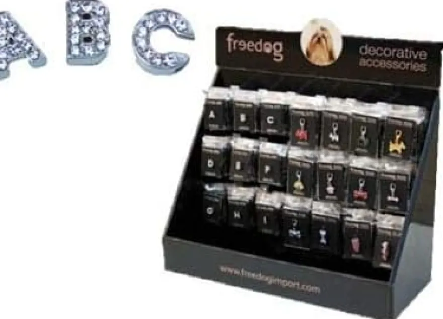 Freedog Collar Letra Brillante Accesorio 2000g