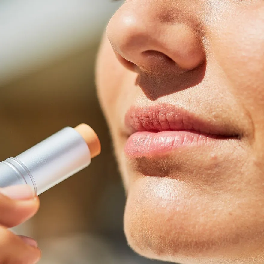 ISDIN Protector Labial SPF 30 HV Labios Hipersensibles 4g