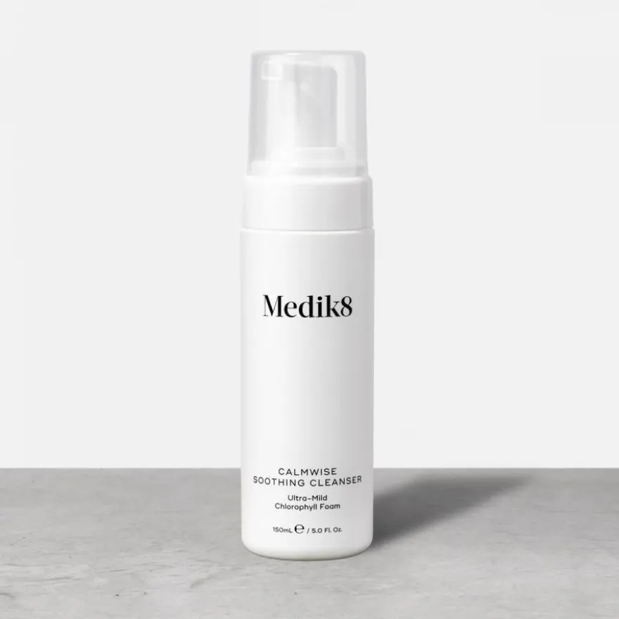 Medik8 Calmwise Soothing Cleanser 150 ml