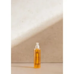 Two Poles Make-up Melting Cleansing Oil 190 ml